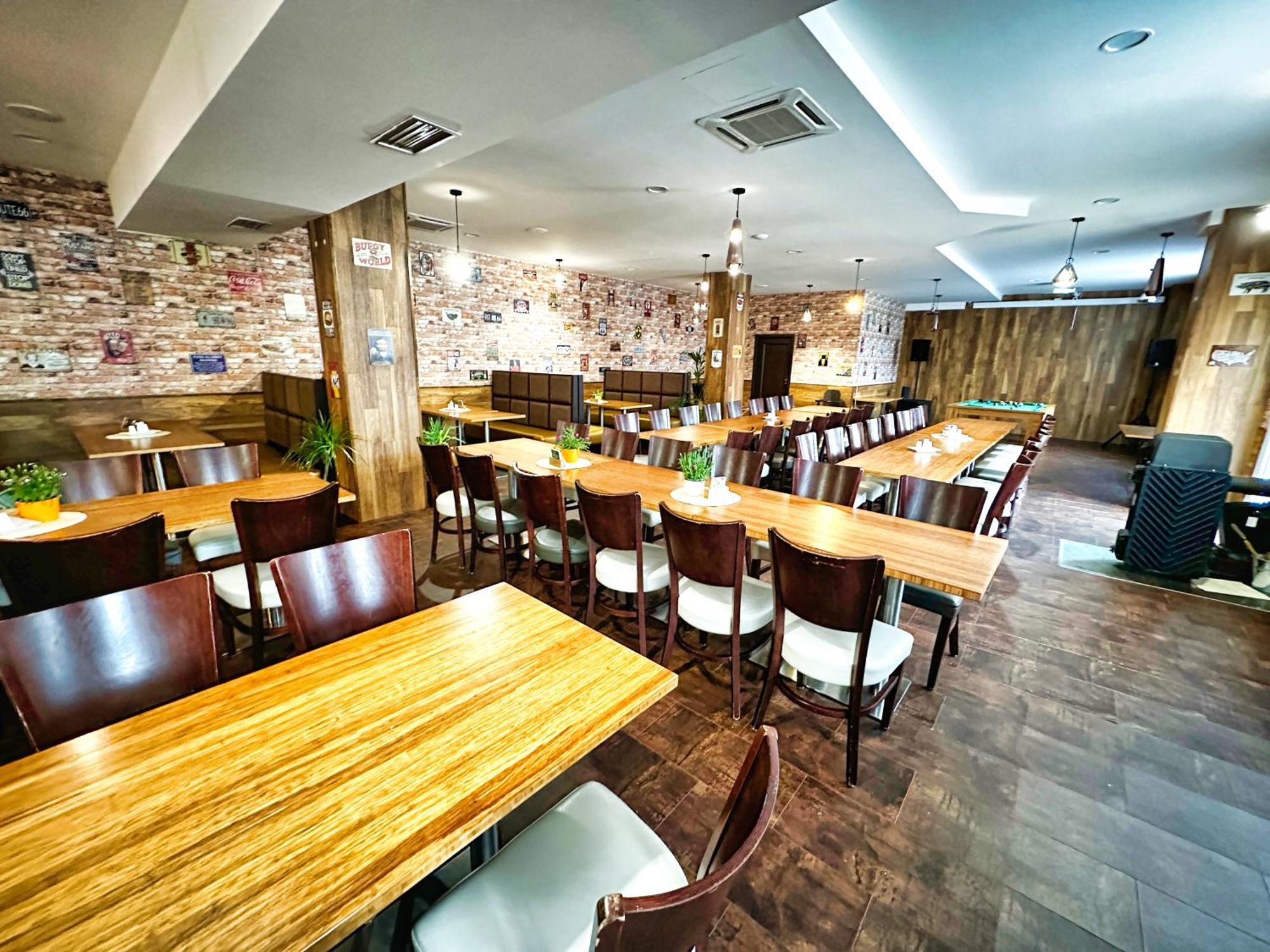 Aparthotel Olympland Trutnov Exterior foto